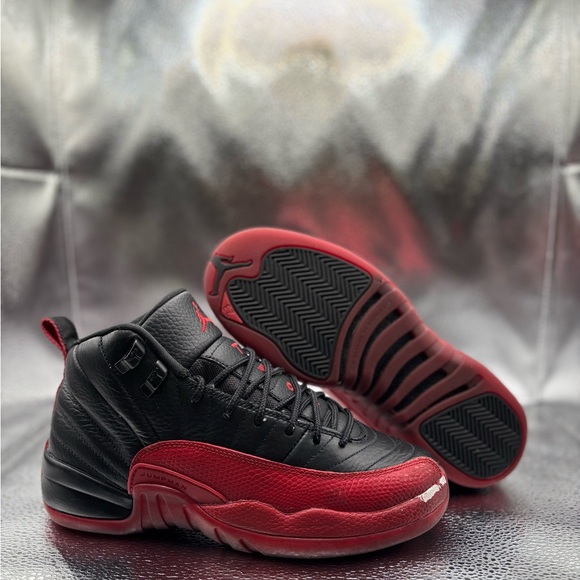Air Jordan 12 Flu Game GS